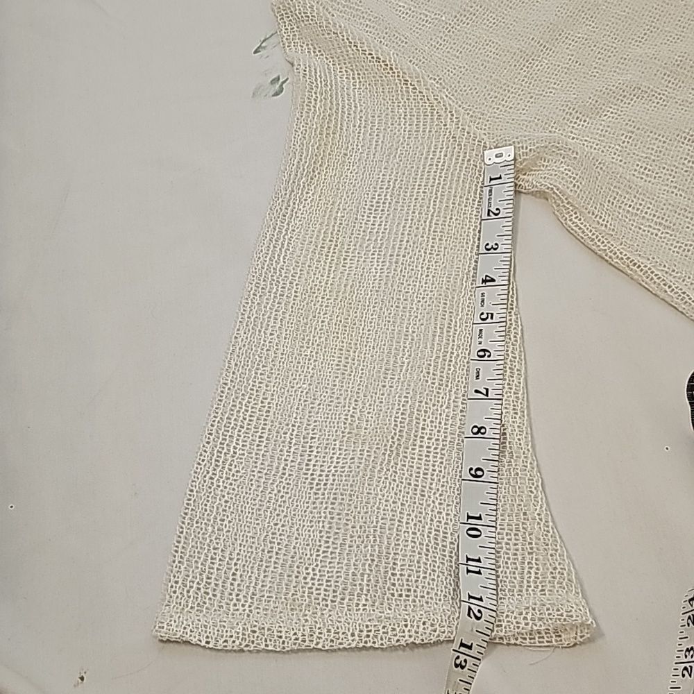 Jordan Taylor Swim Cover medium - Picture 7 of 9